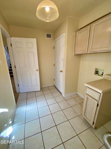 12521 CRYSTAL RIDGE Street, El Paso, TX 79938
