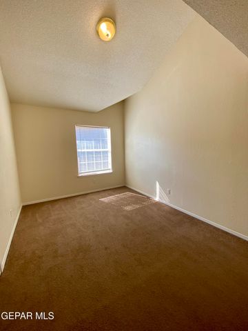 12521 CRYSTAL RIDGE Street, El Paso, TX 79938
