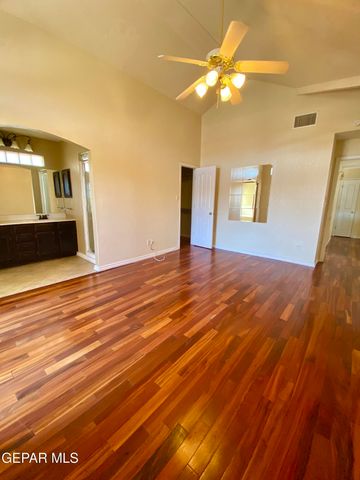 12521 CRYSTAL RIDGE Street, El Paso, TX 79938
