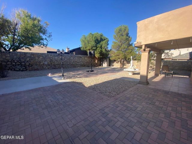 12521 CRYSTAL RIDGE Street, El Paso, TX 79938