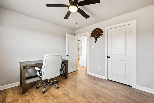 11638 Mars Hill Road, Bauxite, AR 72011