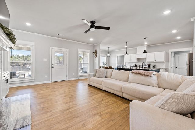 11638 Mars Hill Road, Bauxite, AR 72011