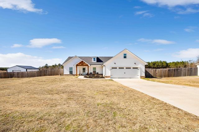 11638 Mars Hill Road, Bauxite, AR 72011