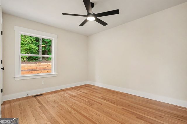 2098 Dundee Drive SE, Smyrna, GA 30080