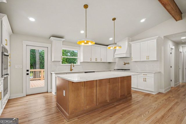 2098 Dundee Drive SE, Smyrna, GA 30080