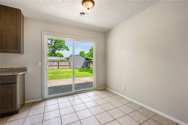 1521 Forest Drive, Rogers, AR 72756