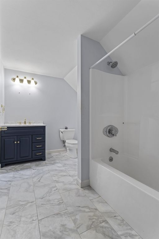 Image 37 of property listing at 63 Hampton Meadows, Hampton, NH 03842