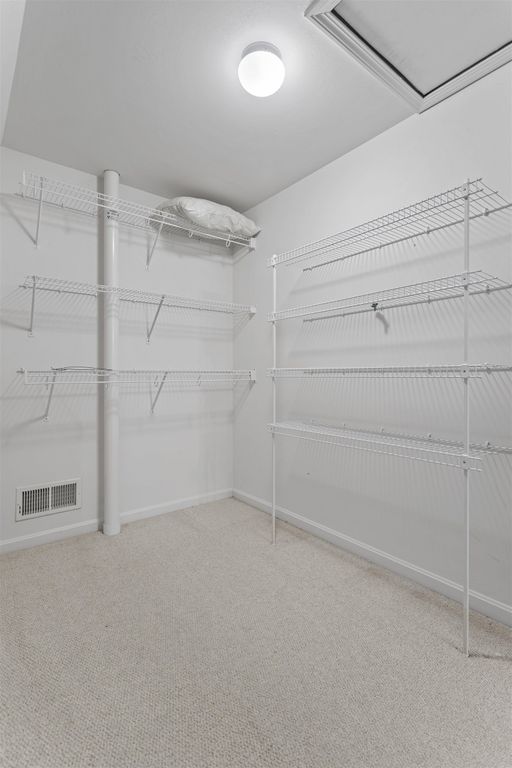 Image 38 of property listing at 63 Hampton Meadows, Hampton, NH 03842