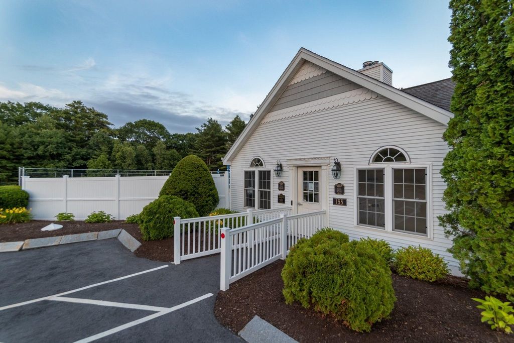 Image 48 of property listing at 63 Hampton Meadows, Hampton, NH 03842