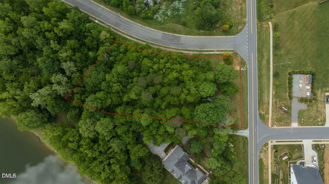 485 W Lake Trail, Mebane, NC 27302