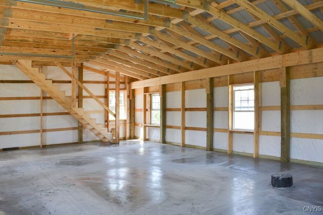 3857 East Road, Cazenovia, NY 13035