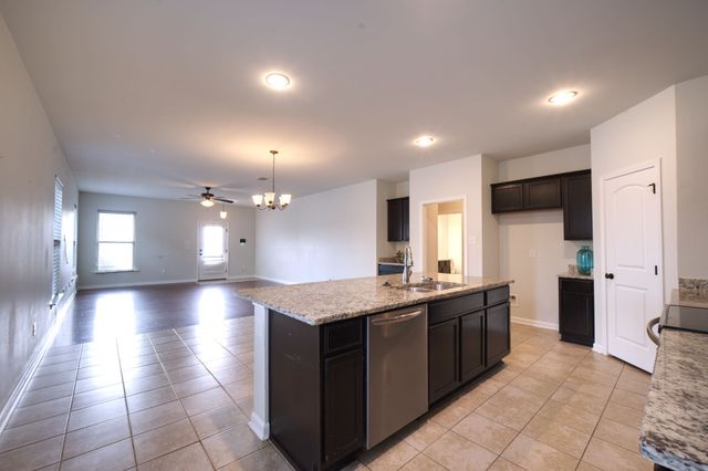 1136 Eli Conner Drive, Bossier City, LA 71112