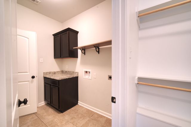 1136 Eli Conner Drive, Bossier City, LA 71112