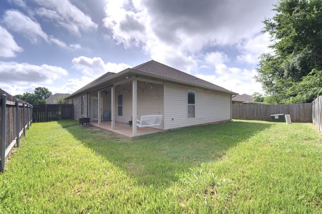 1136 Eli Conner Drive, Bossier City, LA 71112