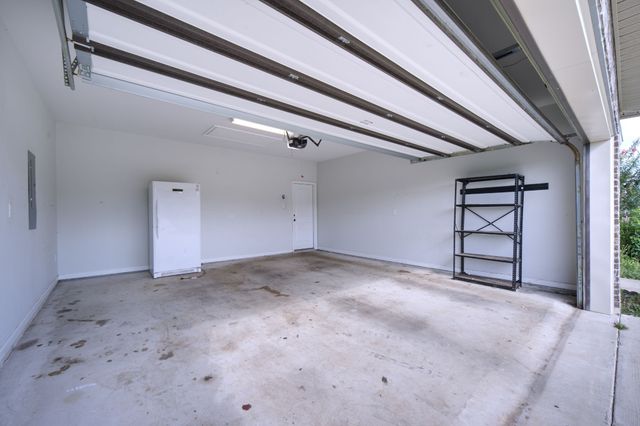1136 Eli Conner Drive, Bossier City, LA 71112