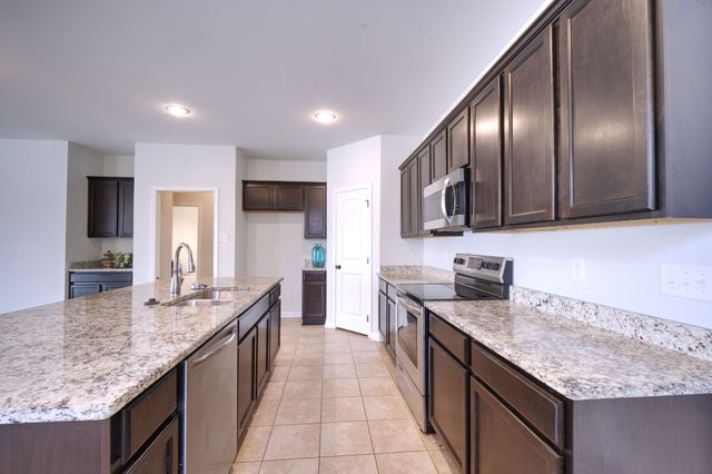 1136 Eli Conner Drive, Bossier City, LA 71112
