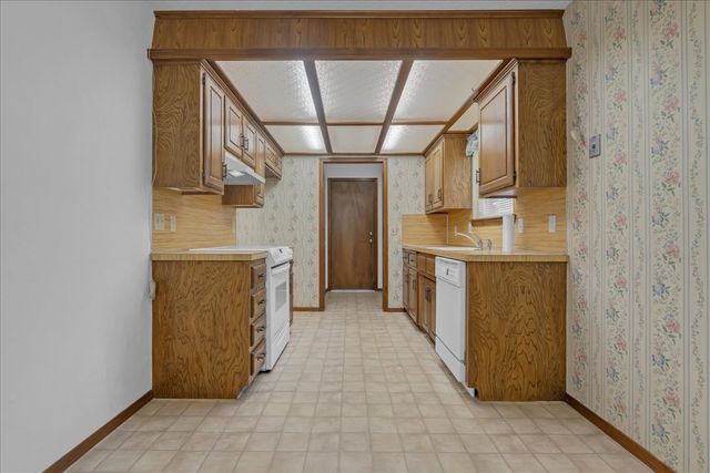 12101 E 76th Place N, Owasso, OK 74055