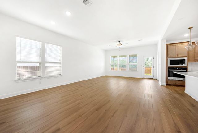 221 Celeste WAY, Liberty Hill, TX 78642