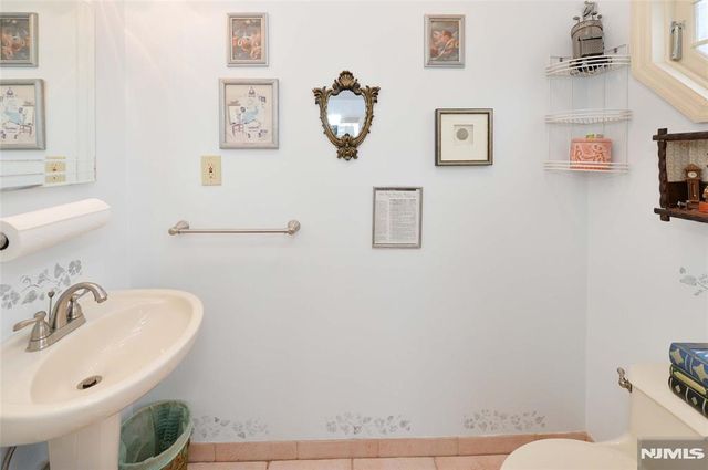 1227 83rd Street, North Bergen, NJ 07047