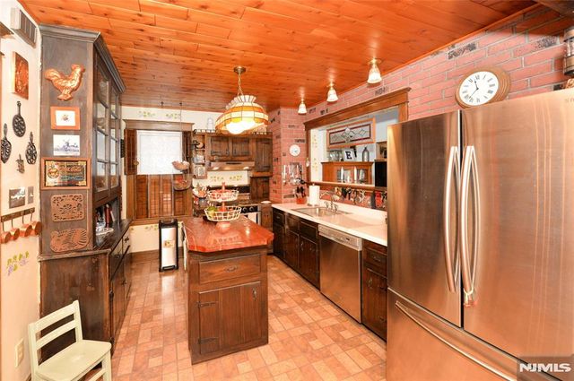 1227 83rd Street, North Bergen, NJ 07047