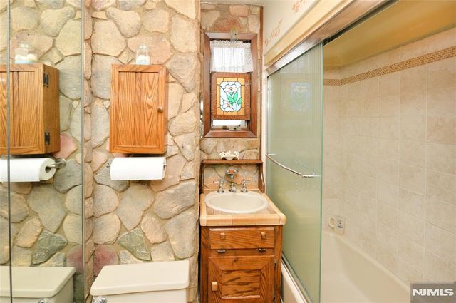 1227 83rd Street, North Bergen, NJ 07047