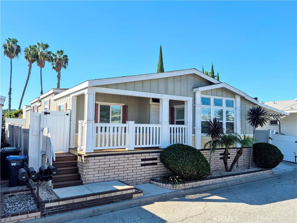 2601 E Victoria Street 14, Rancho Dominguez, CA 90220 — exterior