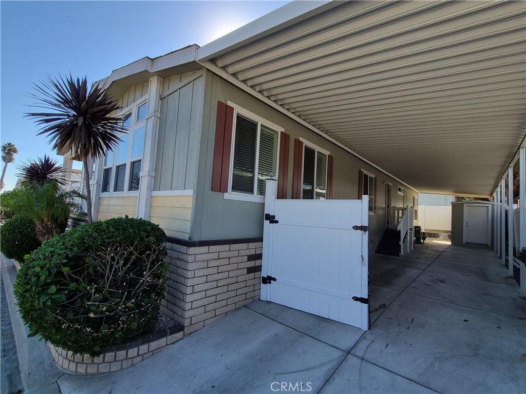 2601 E Victoria Street 14, Rancho Dominguez, CA 90220 — photo 4