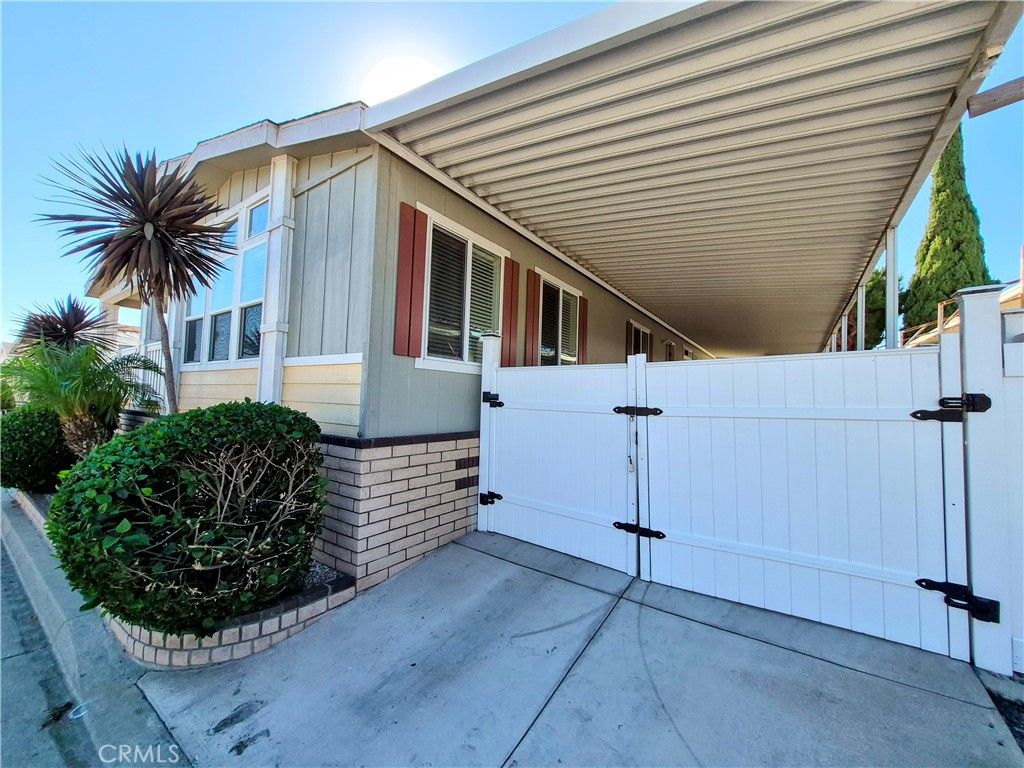 2601 E Victoria Street 14, Rancho Dominguez, CA 90220 — photo 5