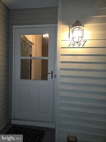 1447 THORNWOOD DR, Mount Laurel, NJ 08054