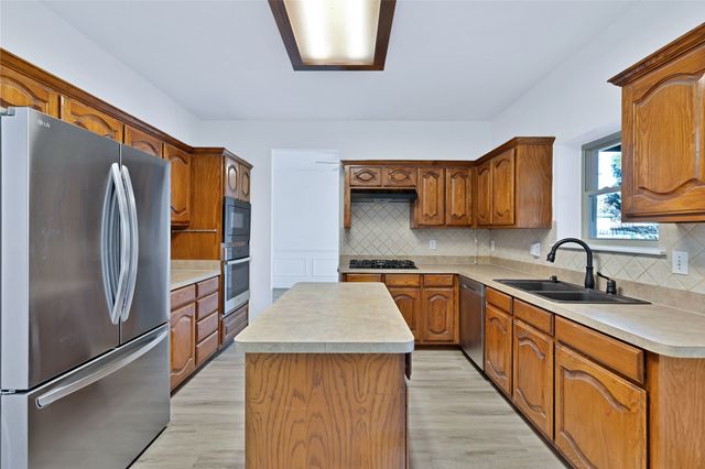 1645 Ashbourne Drive, Rockwall, TX 75087