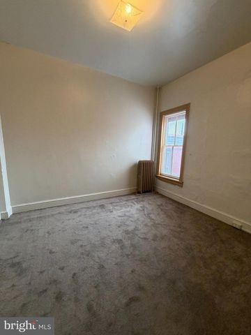 1049 OLEY ST, Reading, PA 19604