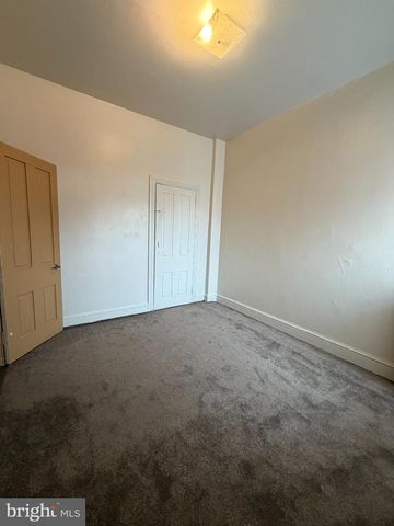 1049 OLEY ST, Reading, PA 19604