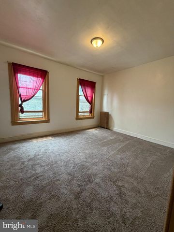 1049 OLEY ST, Reading, PA 19604