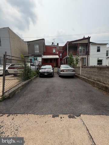 1049 OLEY ST, Reading, PA 19604