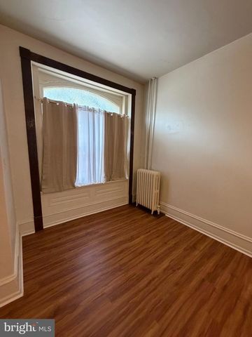 1049 OLEY ST, Reading, PA 19604
