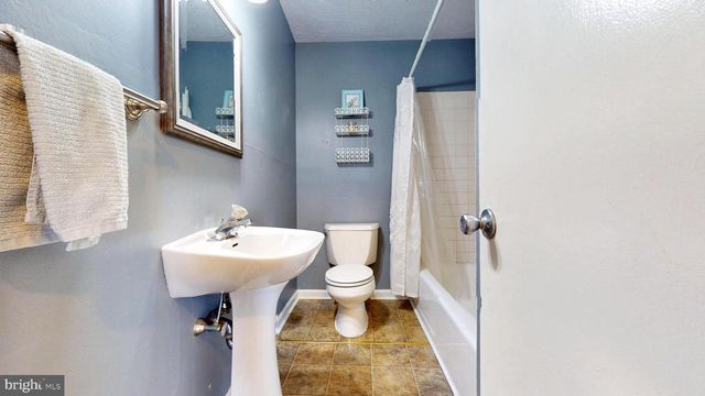 1920 WEST AVE, Linwood, NJ 08221