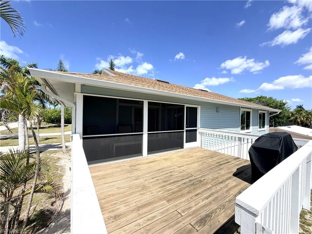 27594 Shore DR, Bonita Springs, FL 34134