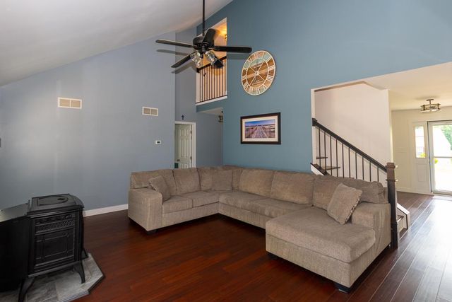 141 Pond View Drive, Windsor Twp, PA 19526