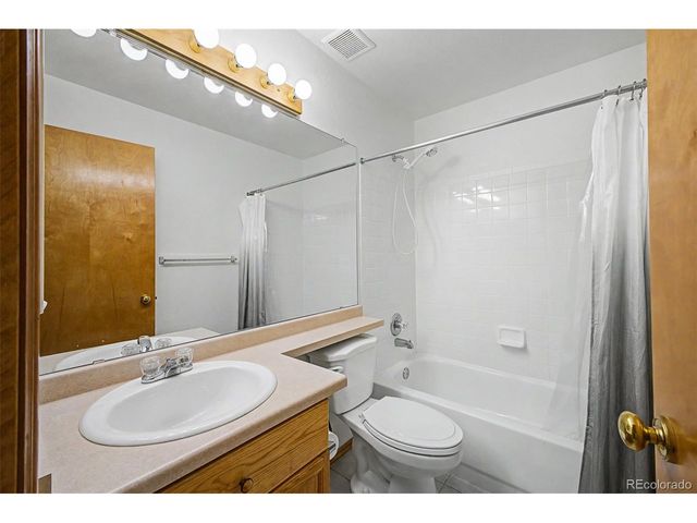9597 Parramatta Pl, Highlands Ranch, CO 80130