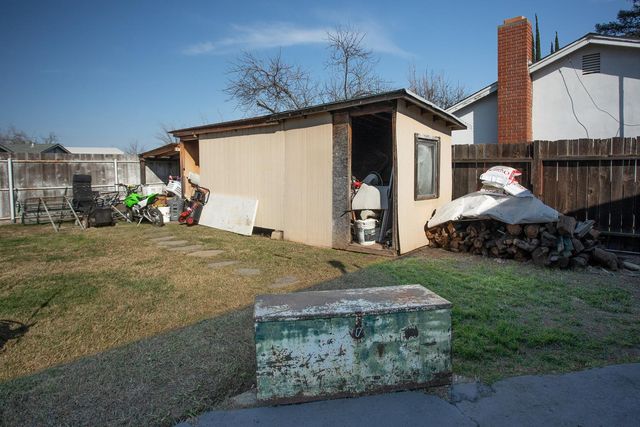 1929 Glenmore Dr, Olivehurst, CA 95961