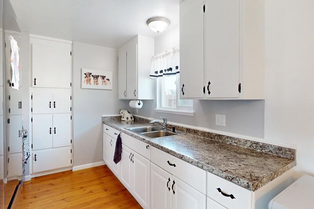 1929 Glenmore Dr, Olivehurst, CA 95961