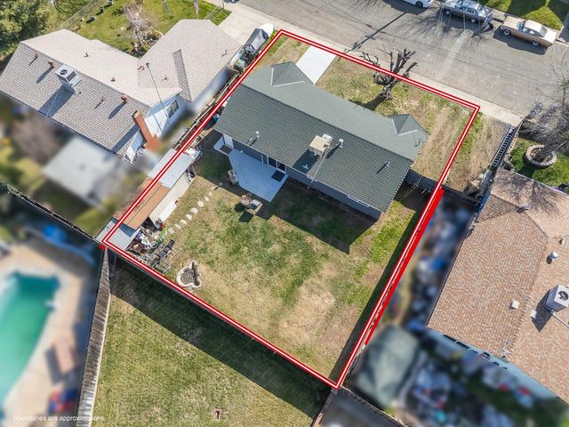 1929 Glenmore Dr, Olivehurst, CA 95961