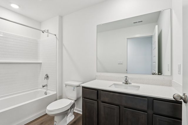 6209 Leinster Lane, Tinley Park, IL 60477