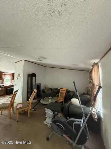 153 Longbrook Road, Aberdeen, NC 28315