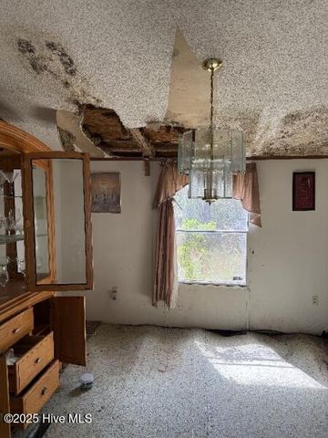 153 Longbrook Road, Aberdeen, NC 28315