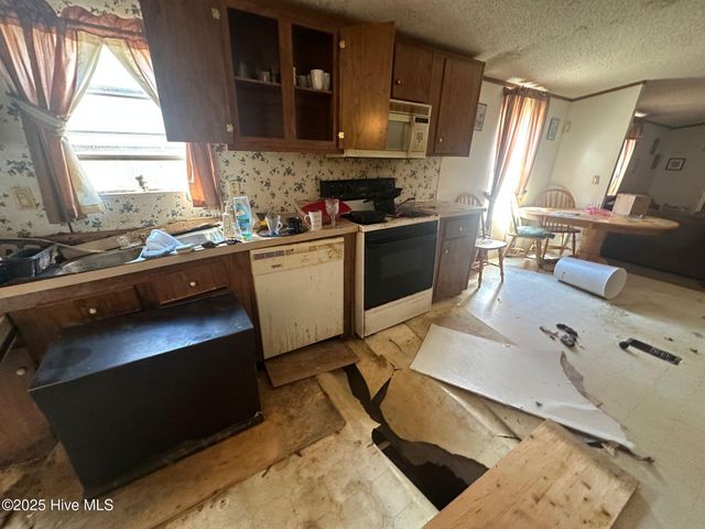 153 Longbrook Road, Aberdeen, NC 28315