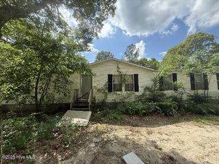 153 Longbrook Road, Aberdeen, NC 28315