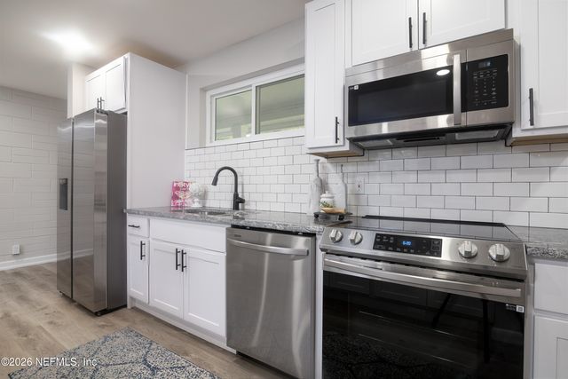 7214 POINCIANA Avenue, Jacksonville, FL 32217