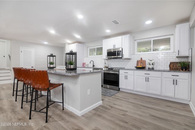 7214 POINCIANA Avenue, Jacksonville, FL 32217