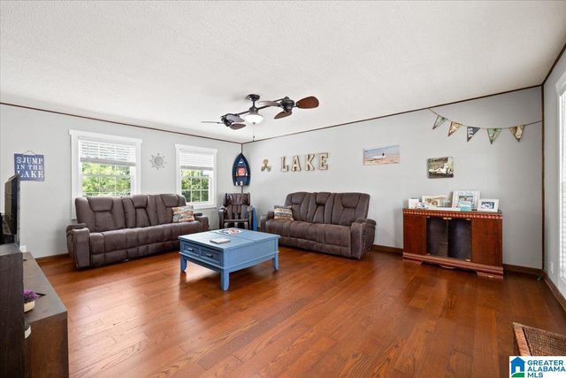 36 COUNTY ROAD 307, Cullman, AL 35057